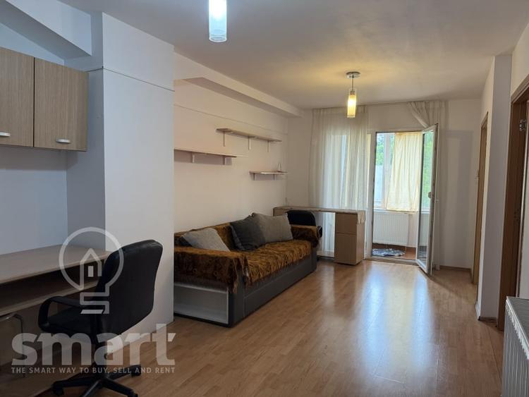 Apartament cu 2 camere semidecomandat, mobilat în Iris