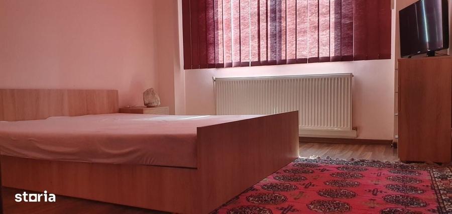 Apartament cu 3 camere în Ultracentral