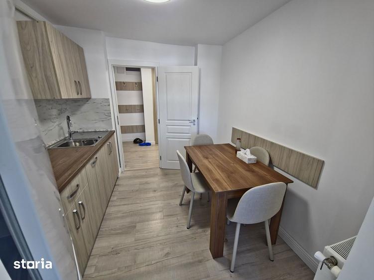 Apartament cu 2 camere decomandat, mobilat în Delfinariu