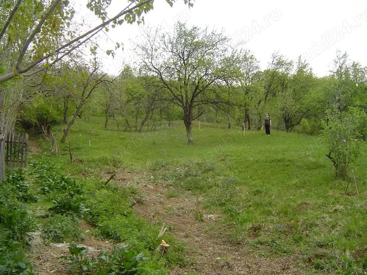 Teren de 2192 mp, în Cornu