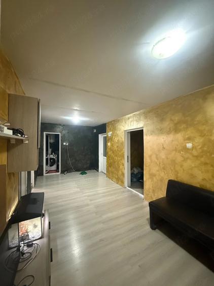 Casă cu Teren 230 Mp în Central