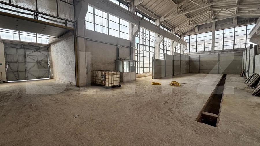 Spațiu industrial, de 5,000 mp, în Calea Severinului