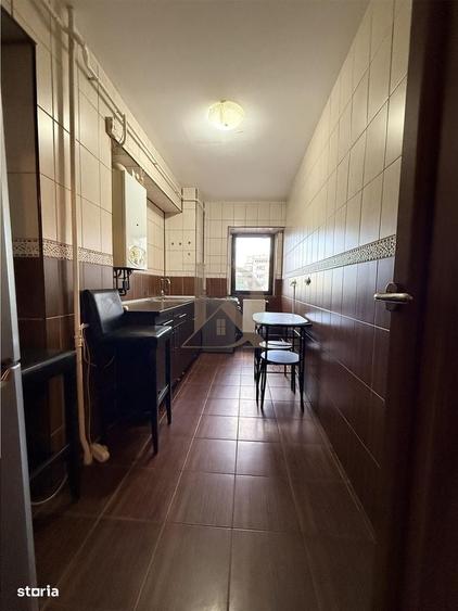 Garsonieră decomandată în Hala Centrală