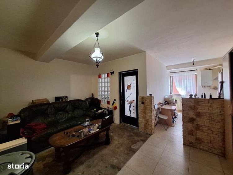 Apartament cu 2 camere, 46 mp, etajul 1, zona Stejarului - 1