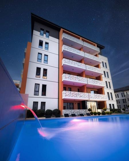 Apartament cu 2 camere decomandat în Giroc