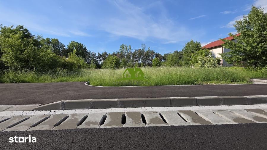Teren de 1380 mp, în Goranu