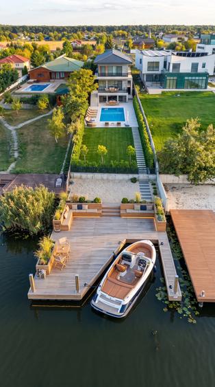 Casă individuală cu 7 camere cu Piscina în Snagov