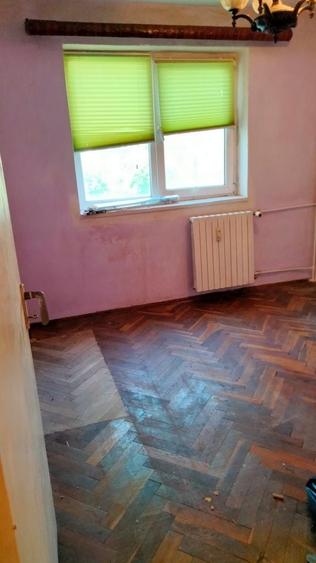 Apartament cu 3 camere semidecomandat în Tomis Nord