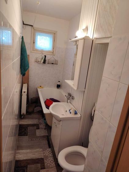 Apartament cu 3 camere semidecomandat în Fălticeni