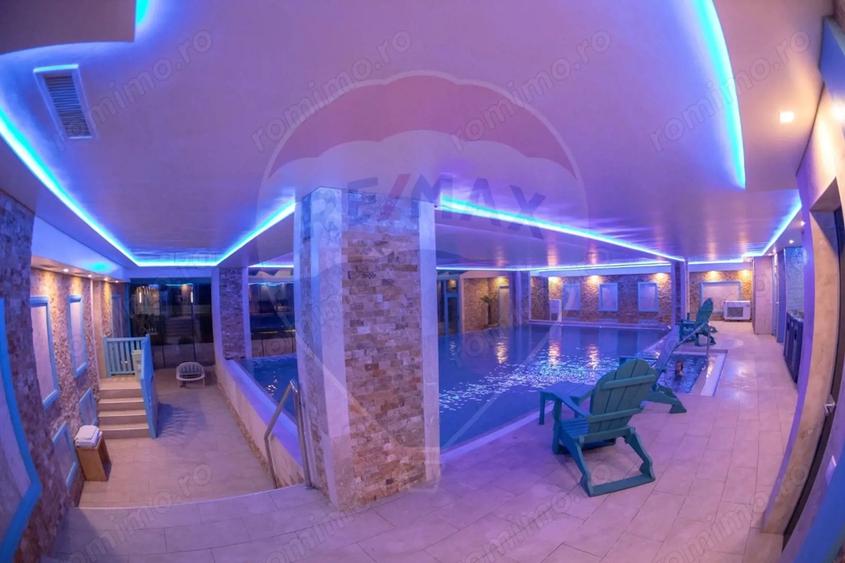 Casă cu 25 camere cu Teren 6630 Mp în Murighiol