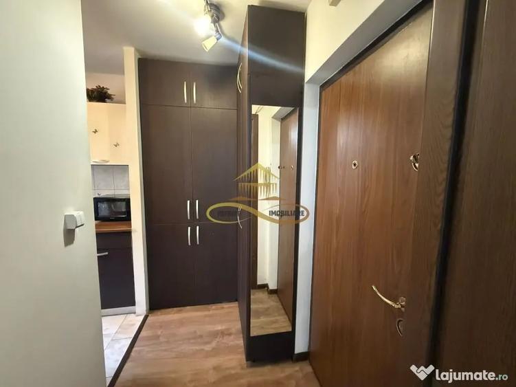 Apartament cu 2 camere semidecomandat în Milcov