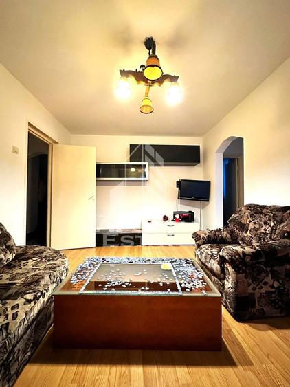 Apartament cu 3 camere decomandat în Aurel Vlaicu