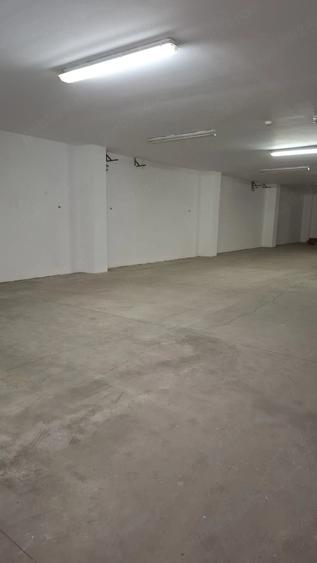 Spațiu comercial, de 760 mp, în Central