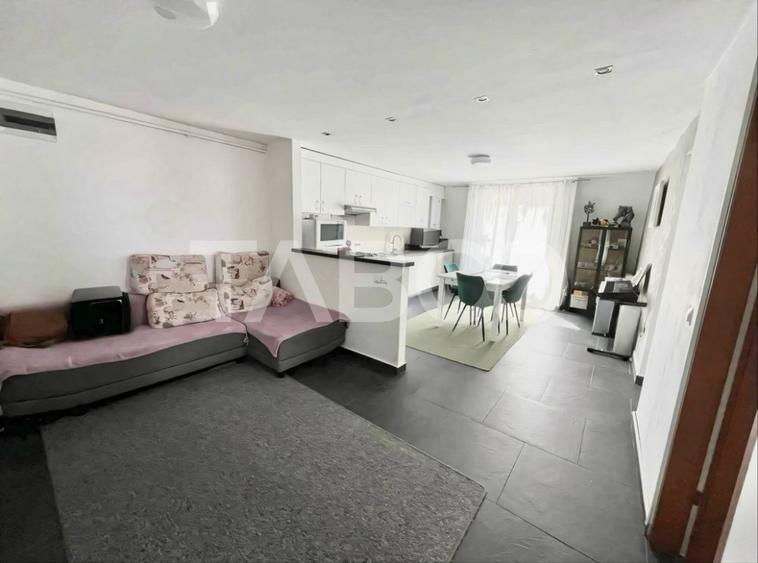 Apartament cu 3 camere semidecomandat, mobilat în Gheorgheni — fotografia 1