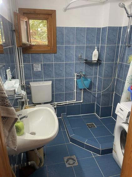 Casă cu 4 camere în Mila 23