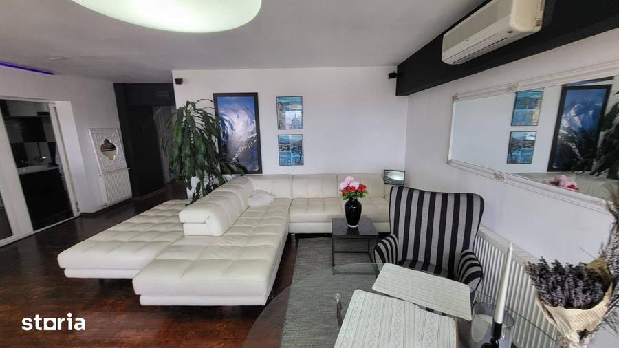 Apartament cu 3 camere în Ultracentral