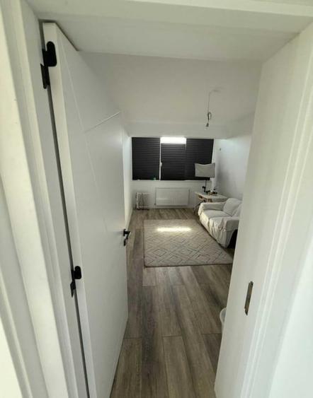 Apartament cu 4 camere decomandat, mobilat în Giulești