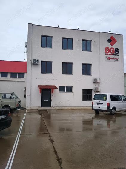 Spațiu comercial, de 330 mp, în Pârneava