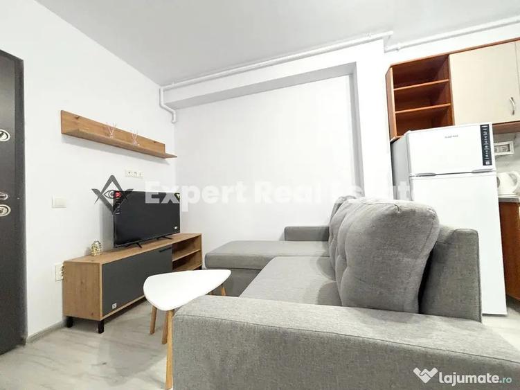 Apartament cu 2 camere semidecomandat în Central