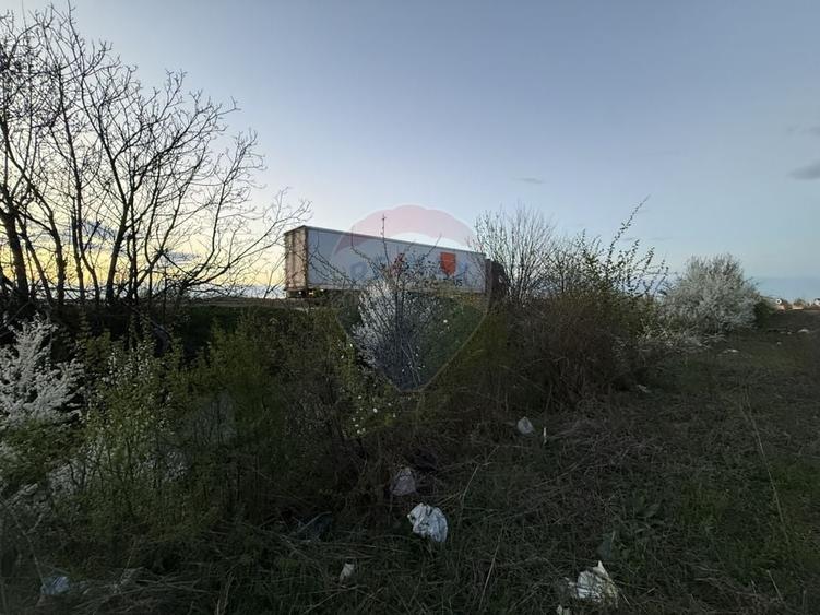 Teren Construcții intravilan de 3630 mp, în Central
