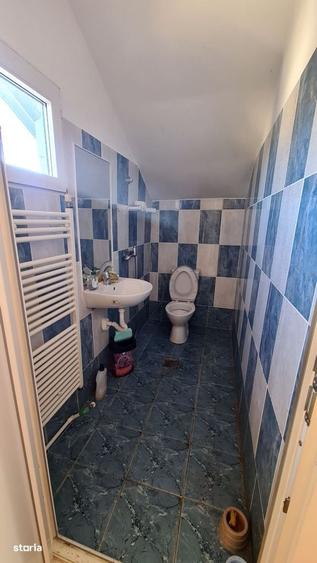 Casă cu 3 camere în Central
