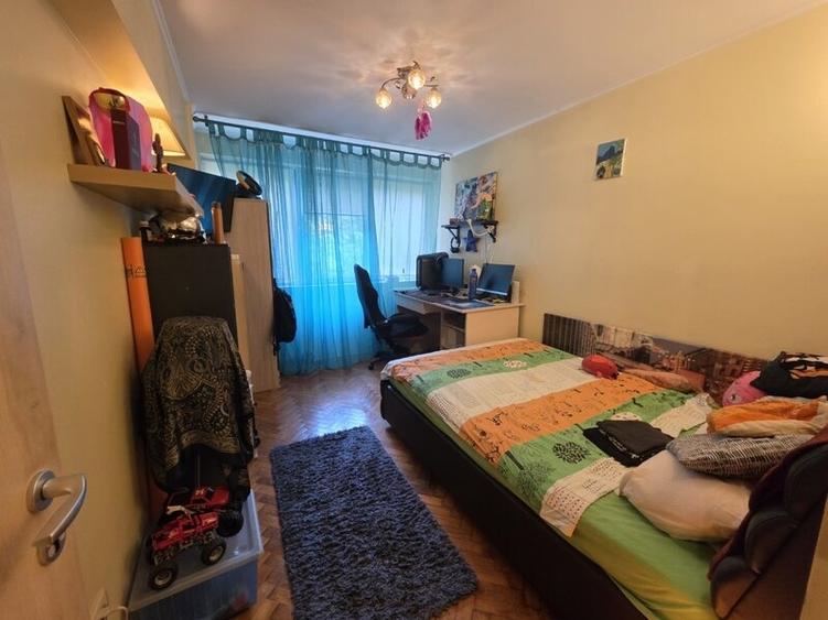 Apartament decomandat în Muncii
