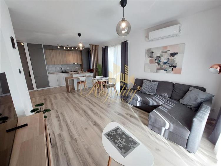 Apartament cu 2 camere decomandat în Lipovei