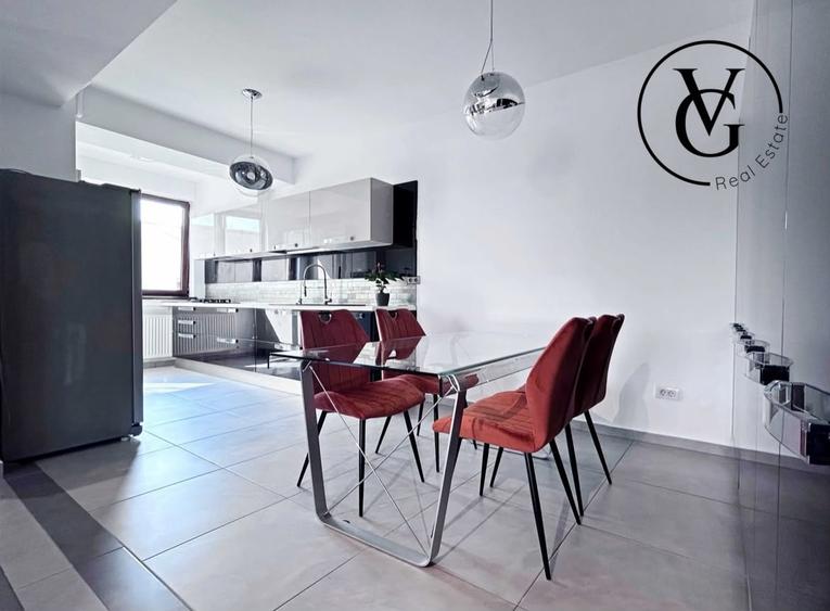 Apartament cu 3 camere decomandat, mobilat în Băneasa