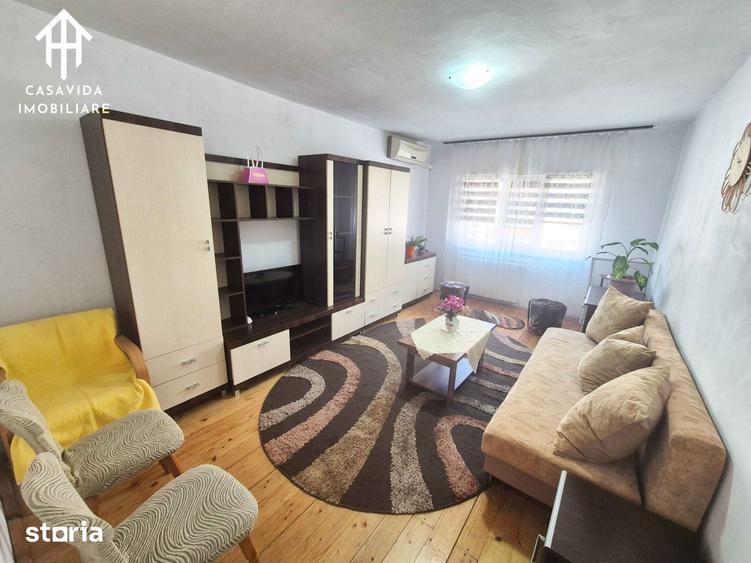 Apartament cu 2 camere decomandat în Central