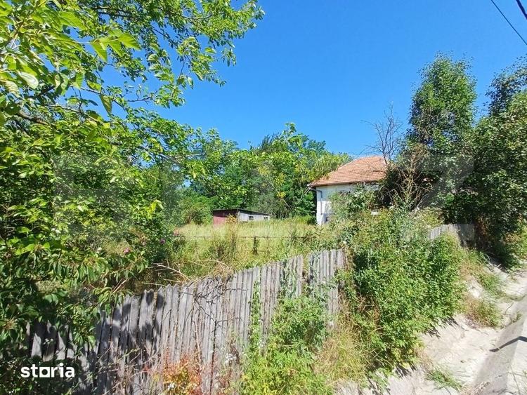 Teren de 3457 mp, în Central