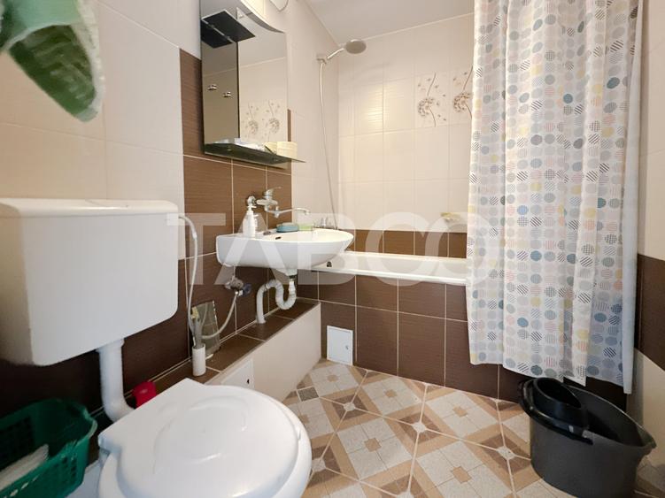 Apartament cu 3 camere decomandat, mobilat în Mărăști