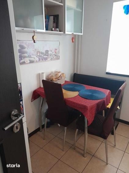 Apartament cu 2 camere în Mihai Bravu