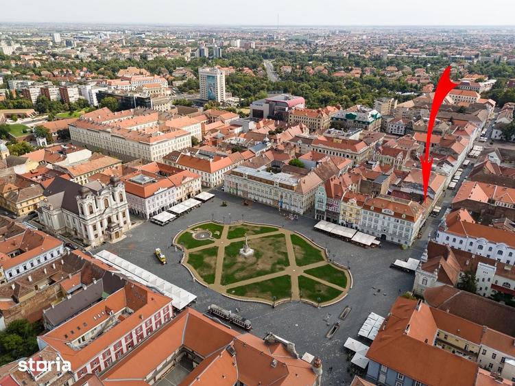Apartament cu 3 camere decomandat în P-ța Unirii