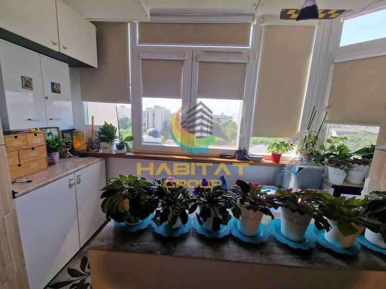 Apartament cu 4 camere semidecomandat, mobilat în Brâncoveanu