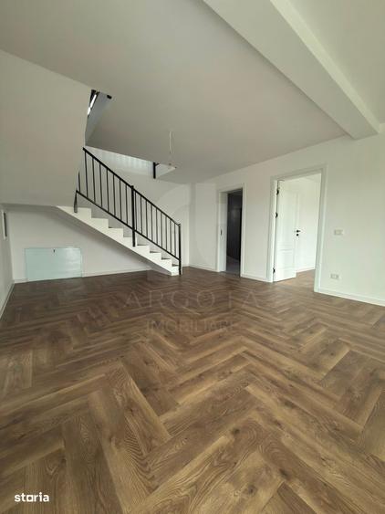 Casă cu 4 camere în Focșănei