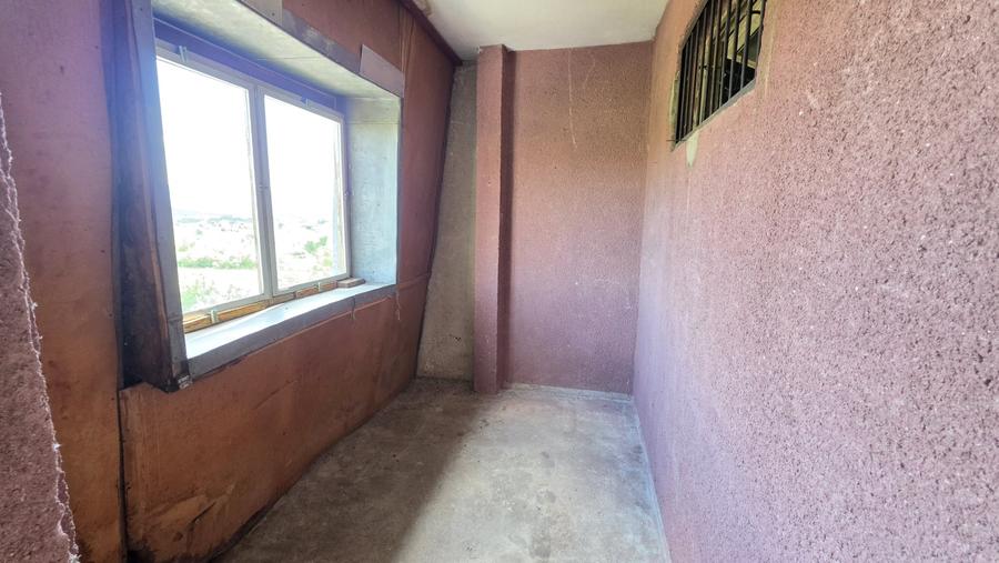 Apartament cu 3 camere 2 bai 2 balcoane si pivnita de vanzare in Strand - 10