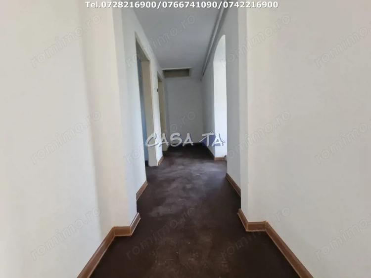 Casă cu 3 camere cu Canalizare în Slobozia