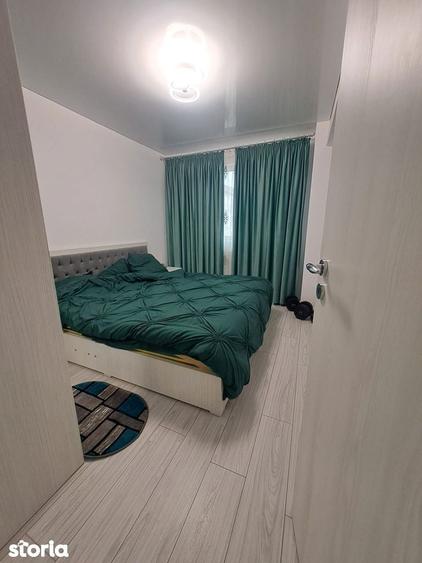Apartament cu 2 camere în Podu Roș