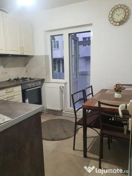 Persoana fizica inchiriez apartament 3 camere langa Selgros - Iasi ---590 euro - 2