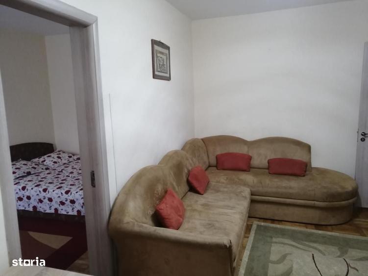 Apartament 3 camere zona Ciresica - etaj 1 - centrala proprie - 8