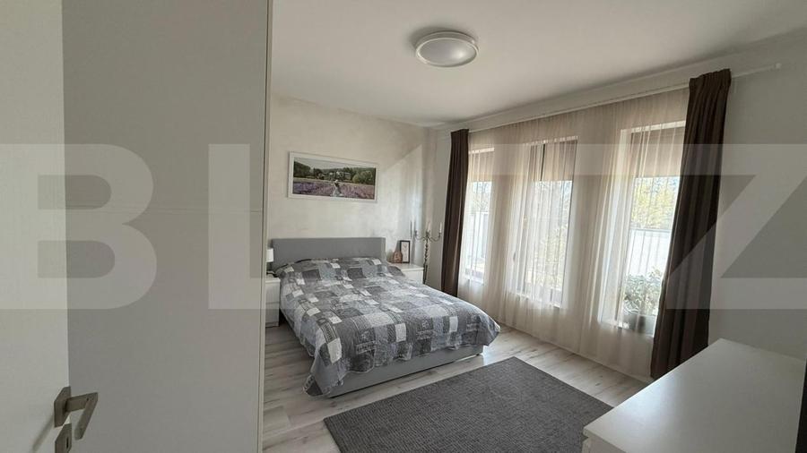Casă individuală cu 5 camere cu Canalizare în Diniaș