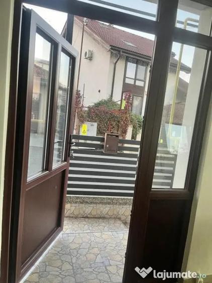 Spațiu comercial, de 67 mp, în Central