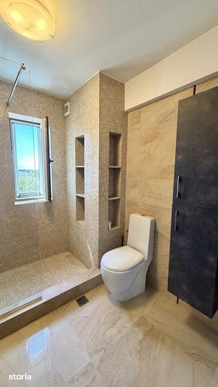 Apartament cu 3 camere în Tei