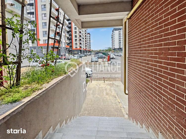Apartament cu 3 camere, mobilat în Energia