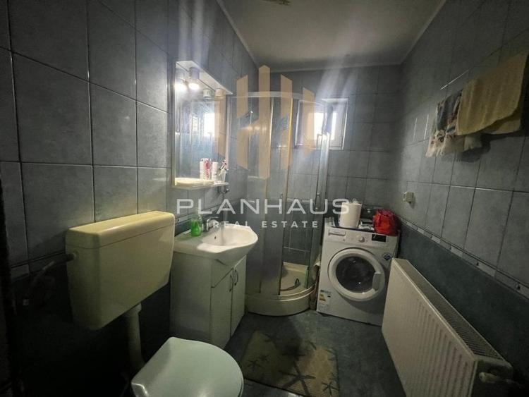 Casă cu 10 camere cu Canalizare în Vasile Alecsandri