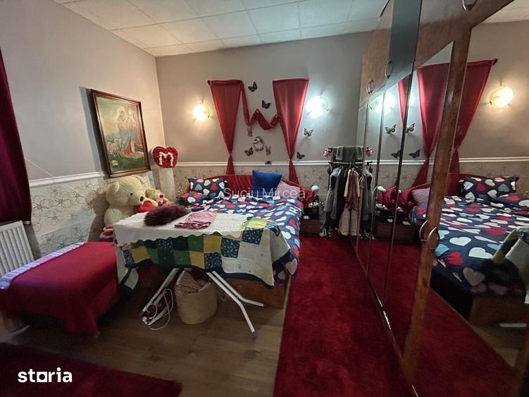 Vand apart.2 cam.st.70 mp.pe str.Prapogescu,pe mal.