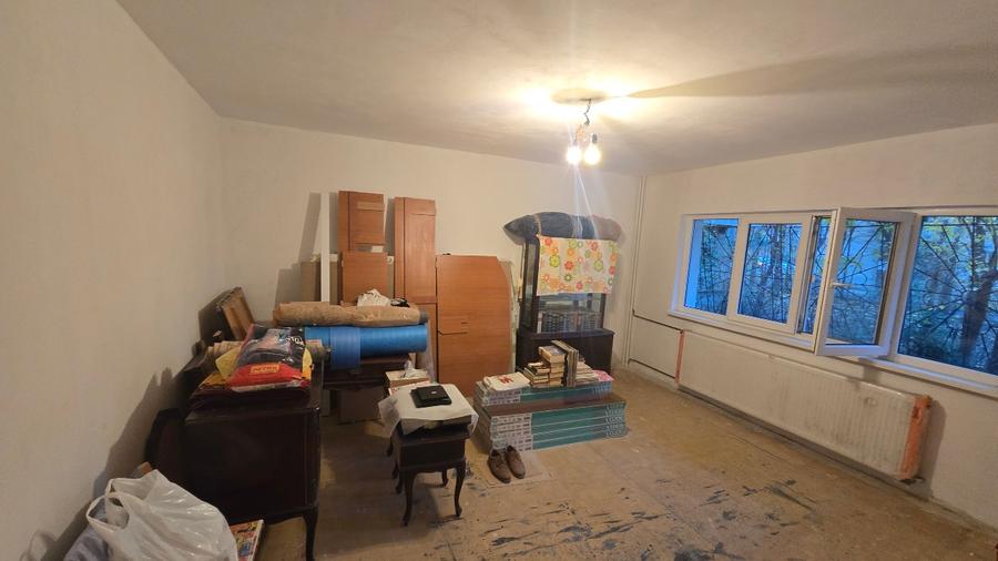Apartament cu 2 camere decomandat în Sebastian