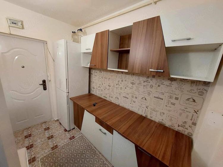 Inchiriez apartament cu o camera in regim hotelier - 4