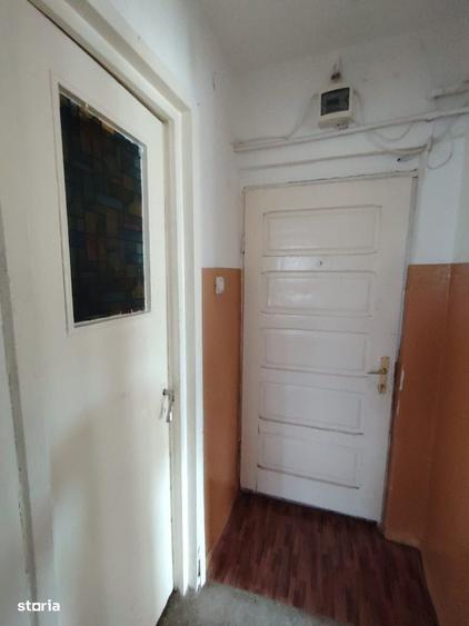 Apartament cu 3 camere în Micro 9