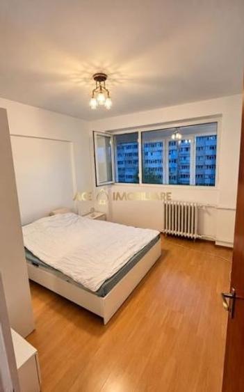 Apartament cu 3 camere decomandat, mobilat în Pantelimon